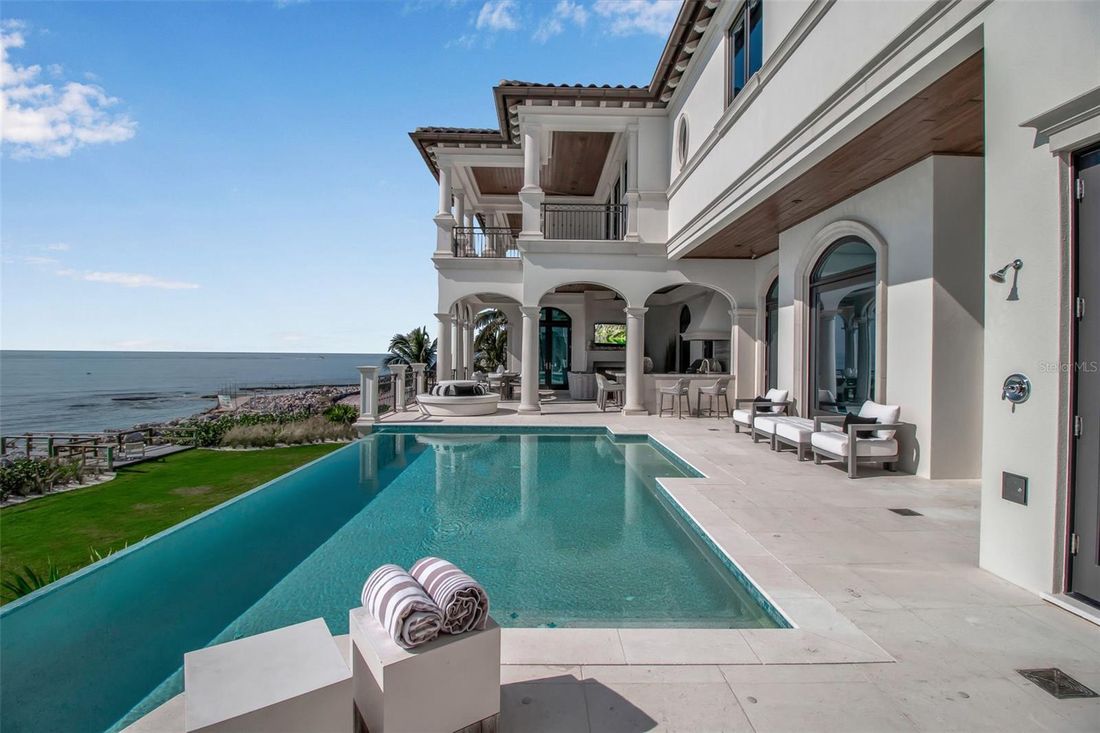 Pool deck and rear elevation of the estate